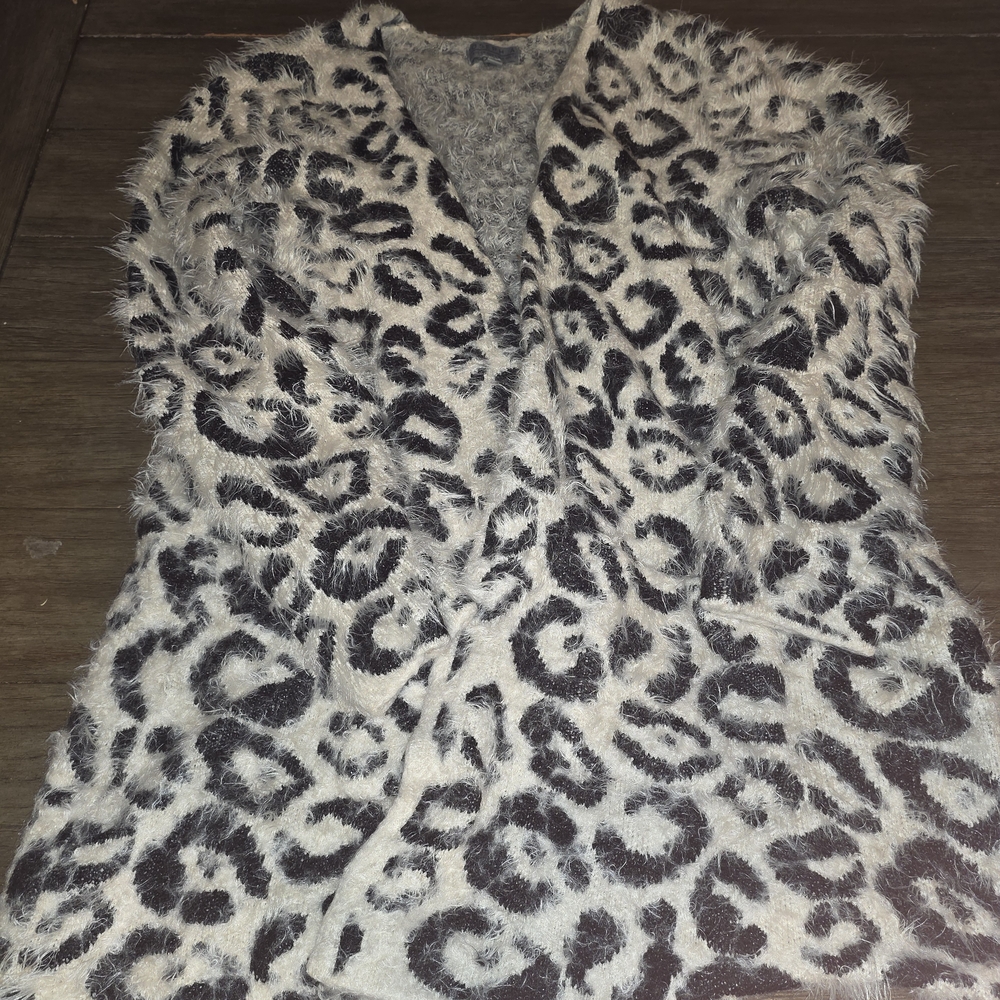 Joseph A Black and Cream Leopard Print Cardigan
